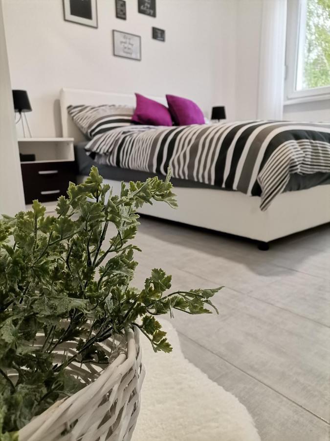 Apartman Maki Sombor Exteriör bild